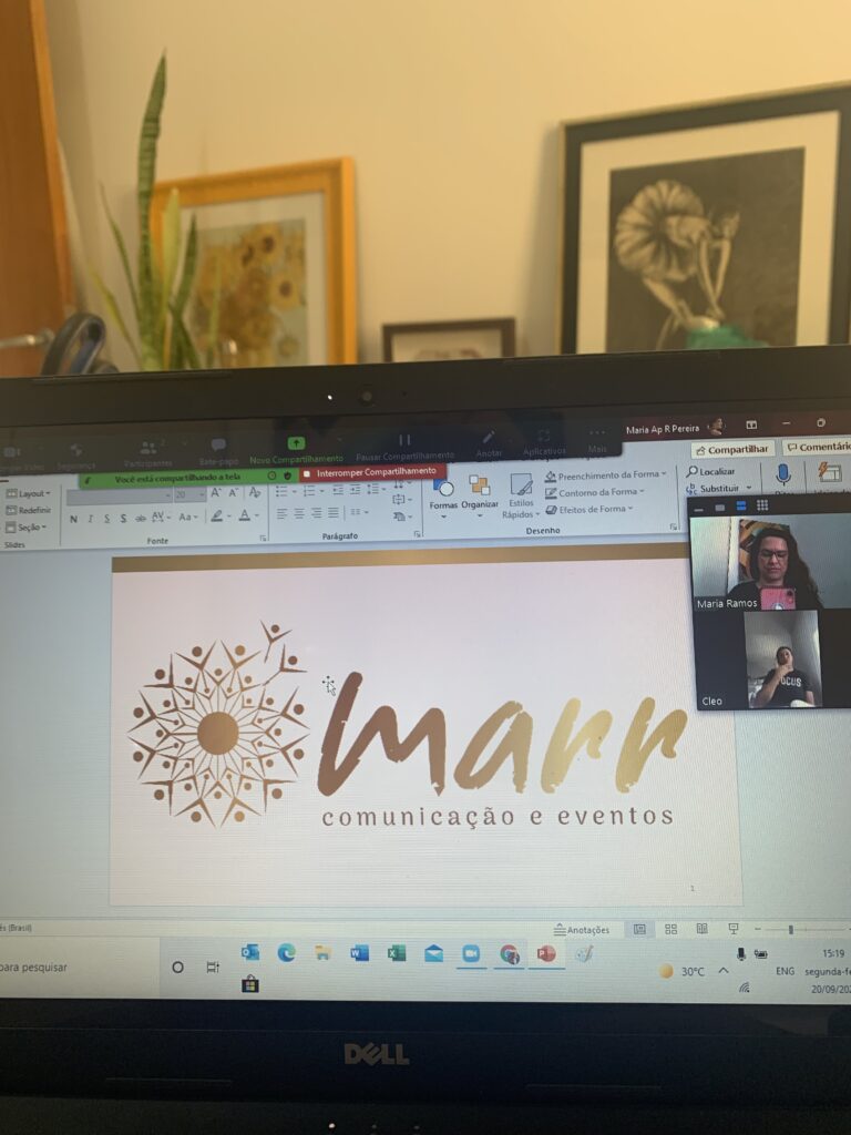 Consultoria com Cleo